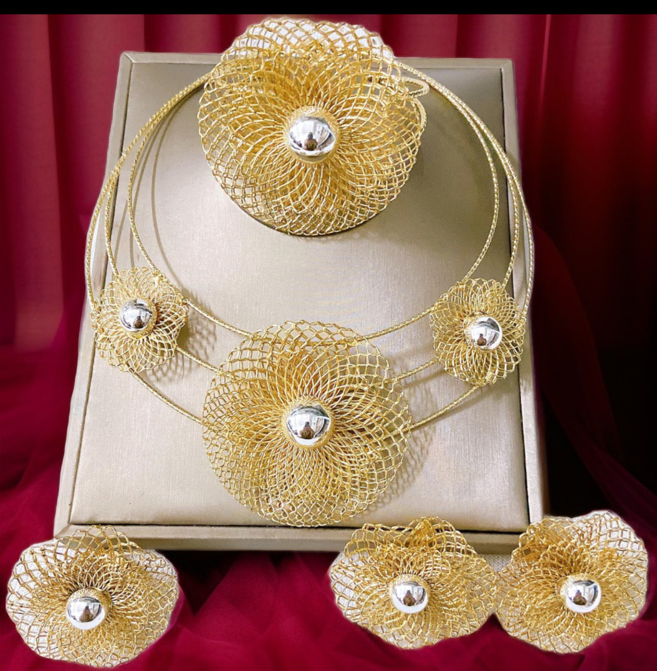 Floral Radiance gold