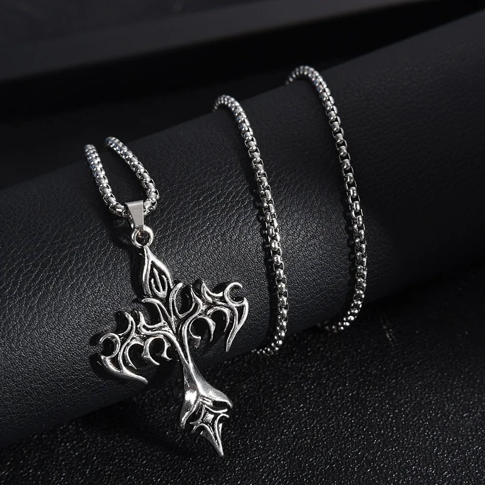 Short Cross Pendant Chain Eye Catching Design for Necklace Jewelry Lovers