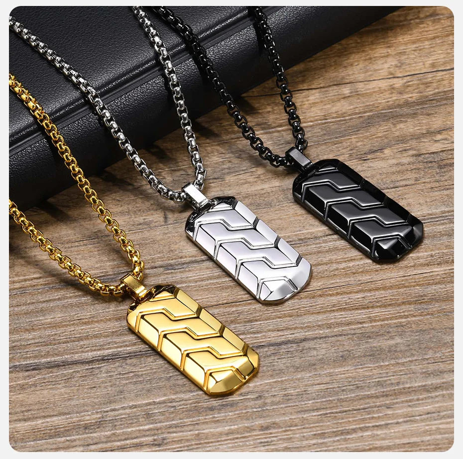 Cool Tire Pattern Necklace